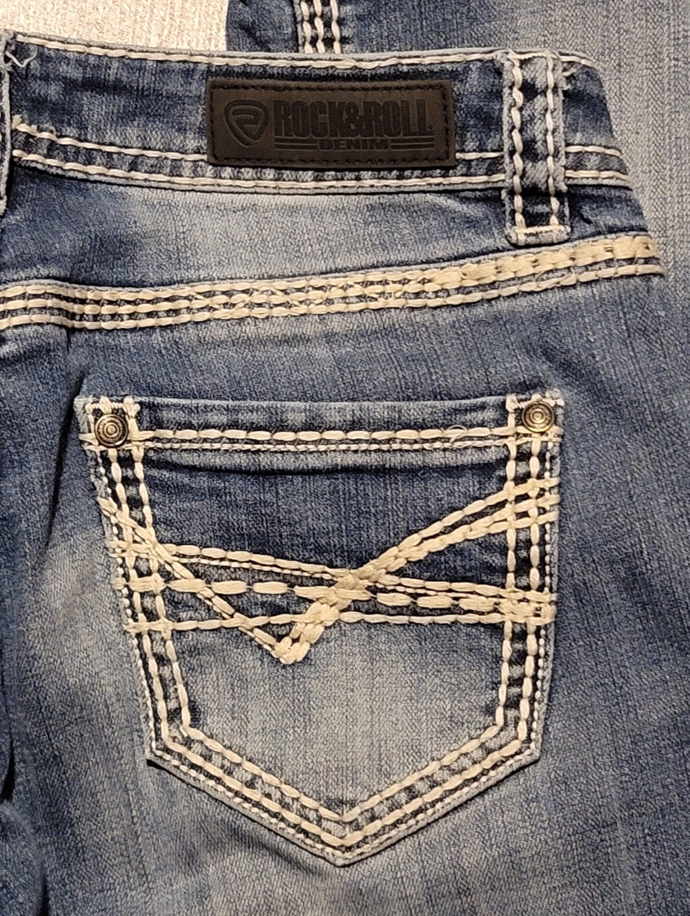 Womens Blue Washed Denim Jeans with Contrast Stitching - Picture 2 of 4